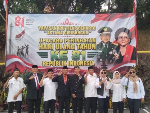 Upacara HUT Kemerdekaan RI ke-81 di Astana Giribangun Berlangsung Khidmat